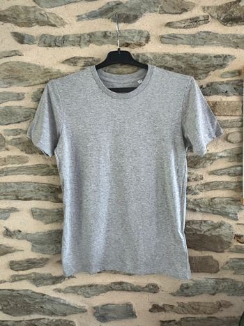 T-shirt gris, uni en taille 12-14 ans