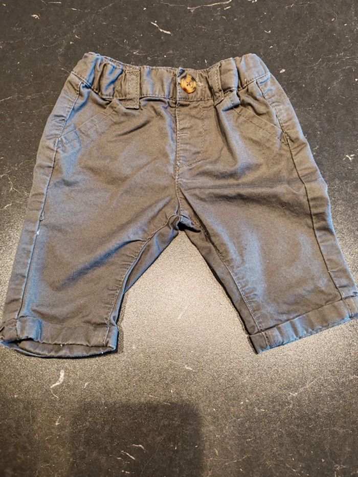 Petit pantalon - photo numéro 1