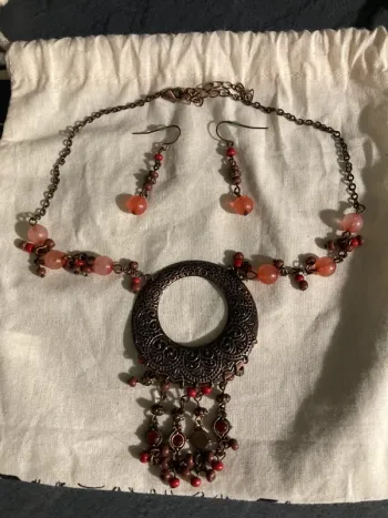 Ensemble de bijoux ethnique