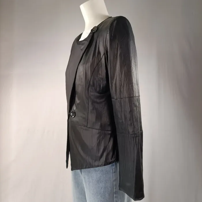 Veste noir aspect froissé - Briefing - Taille 38 - Effet cuir Coupe asymétrique Élégante - photo numéro 3