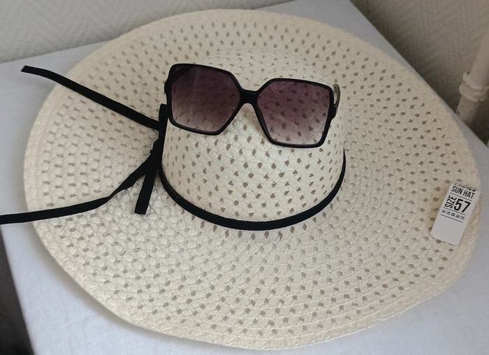 Chapeau + lunettes de soleil été