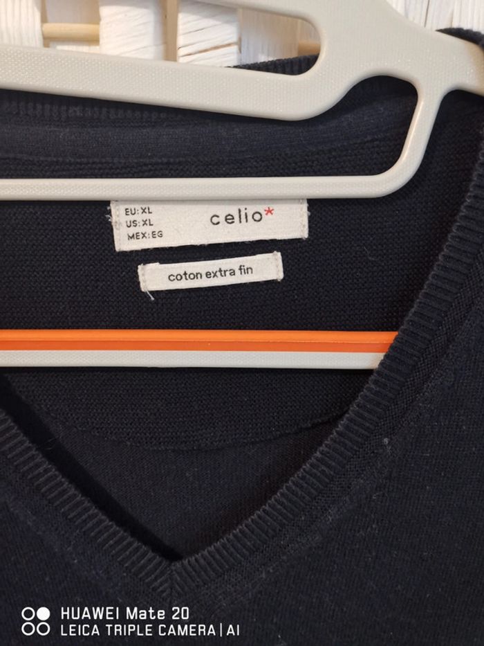 💕Jolie pull col en V noir coton extra fin noir homme TXL celio 💕 - photo numéro 5