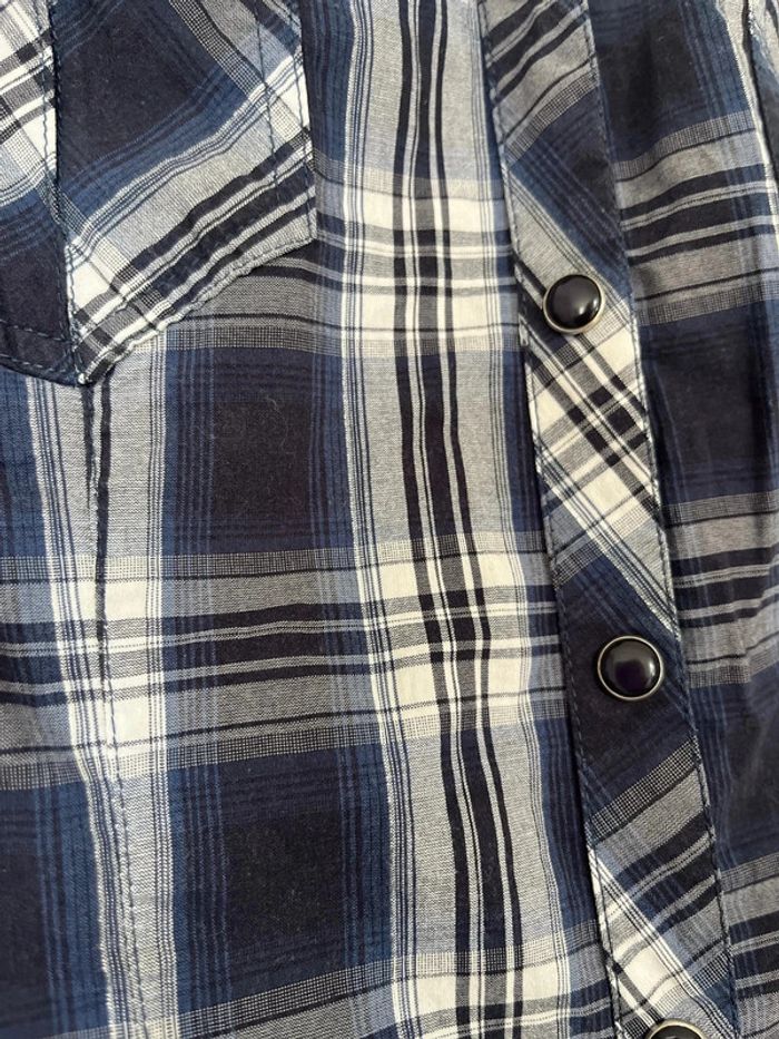 Chemise - photo numéro 2