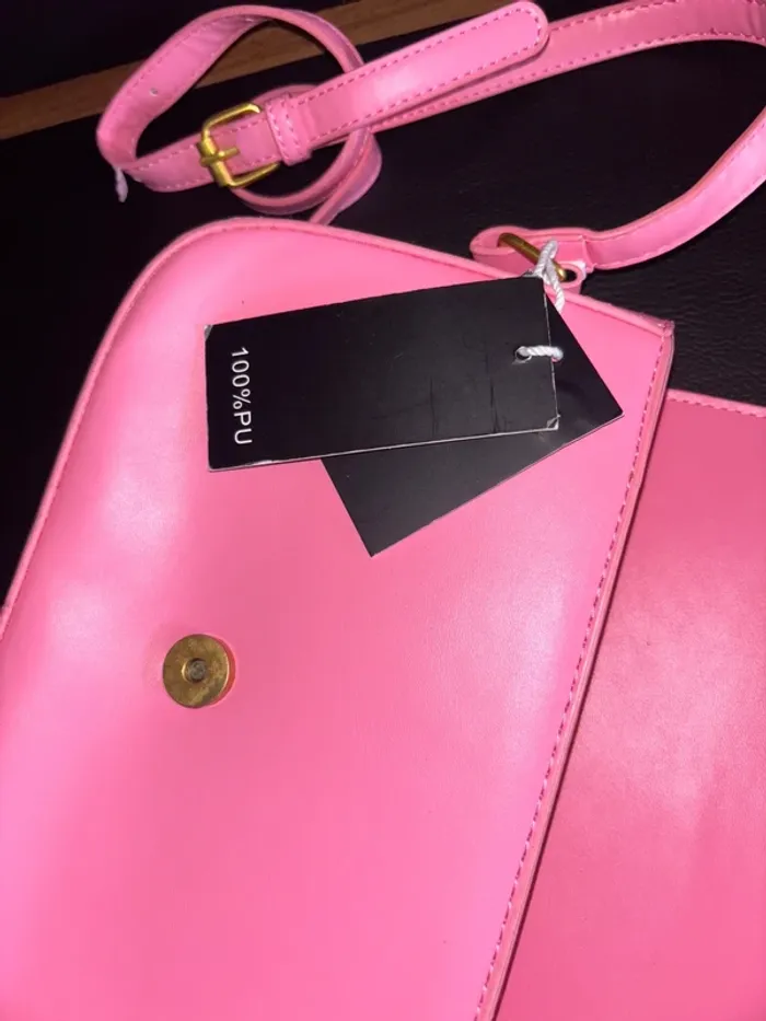 Mignon petit sac bandoulière neuf rose bonbon - photo numéro 6