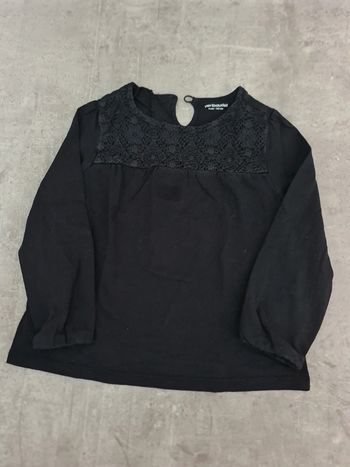 T shirt Manches longues noire vertbaudet  fille 4 ans avec dentelle
