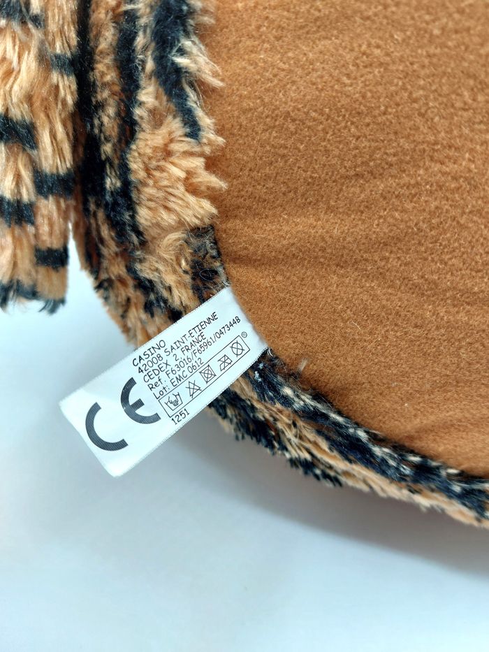 Grosse peluche boule tigre CASINO hauteur 32 cm doudou - photo numéro 7
