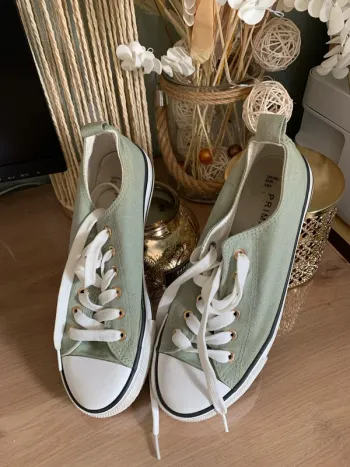 Baskets basses femme 38