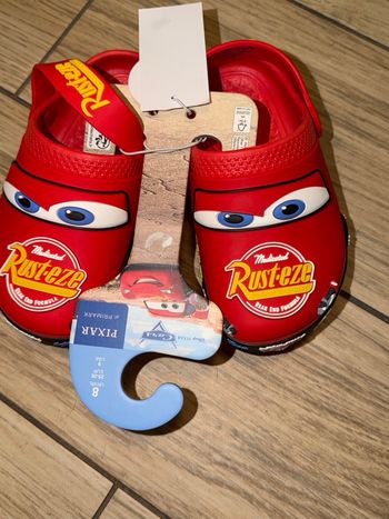 Crocs sabots Cars Disney Pixar 25-26 neufs