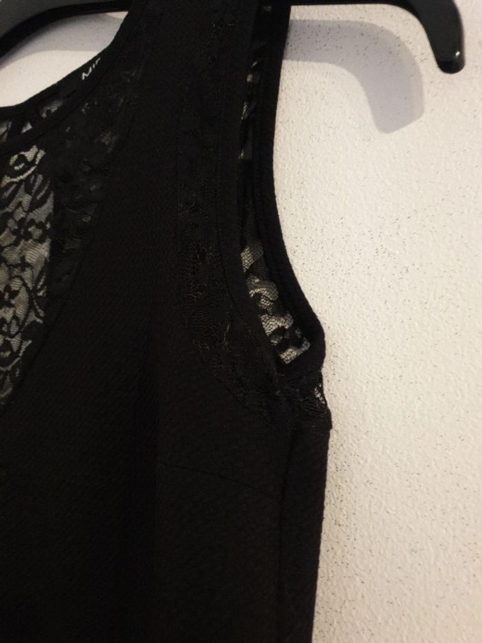 Top a dentelle - photo numéro 3