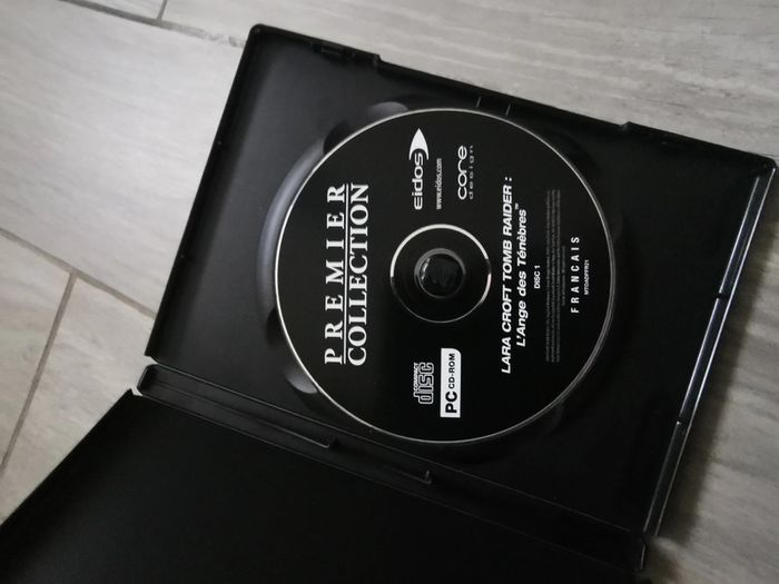 Lara Croft Tomb Rider l'ange des ténèbres, jeu vidéo PC - photo numéro 2