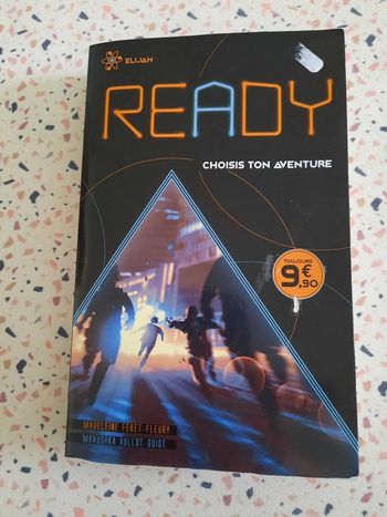 Livre : READY - Choisis ton aventure _ Elijah