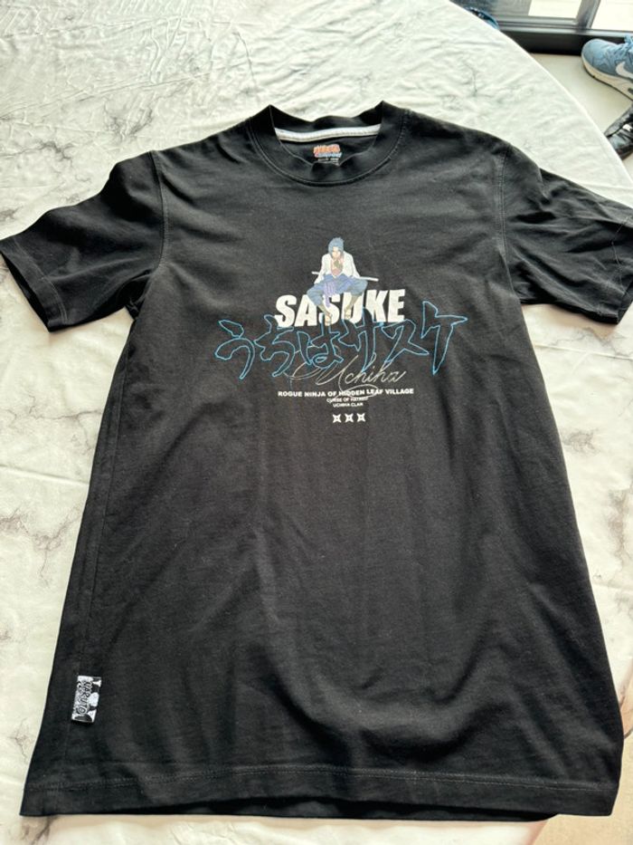 T shirt homme XS sasuke