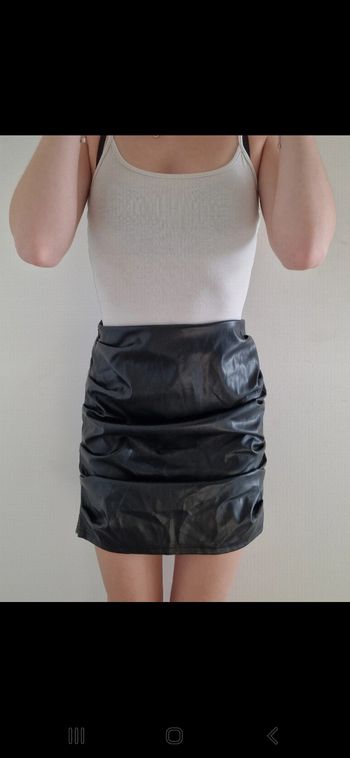 Jupe plissée simili cuir