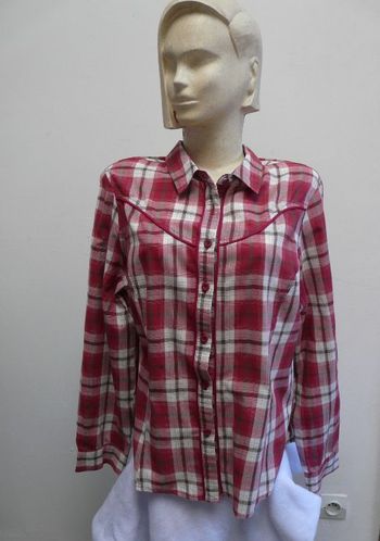 chemisier écossais rouge