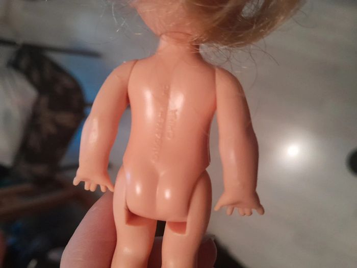 Lot de 2 mini poupées rares cotées 94 barbie magic of pegasus - photo numéro 3