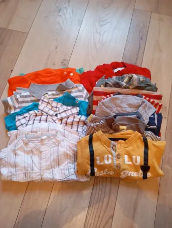 Lot vêtements taille 6 mois