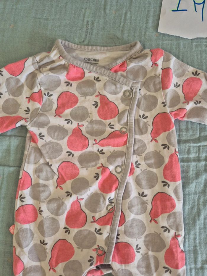 Pyjama 1mois - photo numéro 2