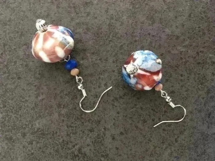 🌈 Boucles d’oreilles fantaisie – Neuves 🌟 multicolores & argentées