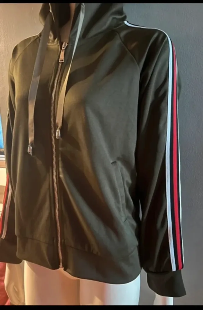 Veste capuche flam mode en M - photo numéro 4