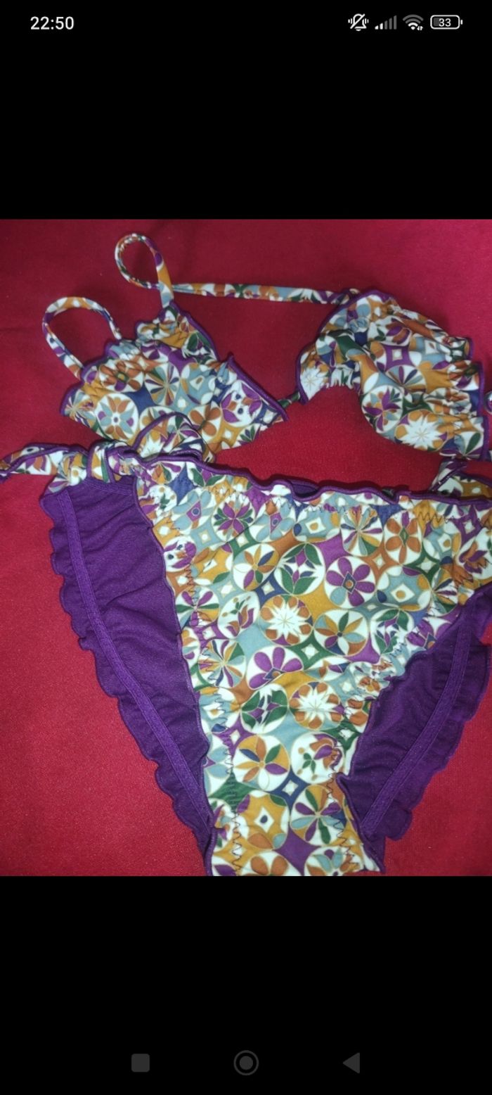 Très beau maillot de bain neuf e23 - photo numéro 2