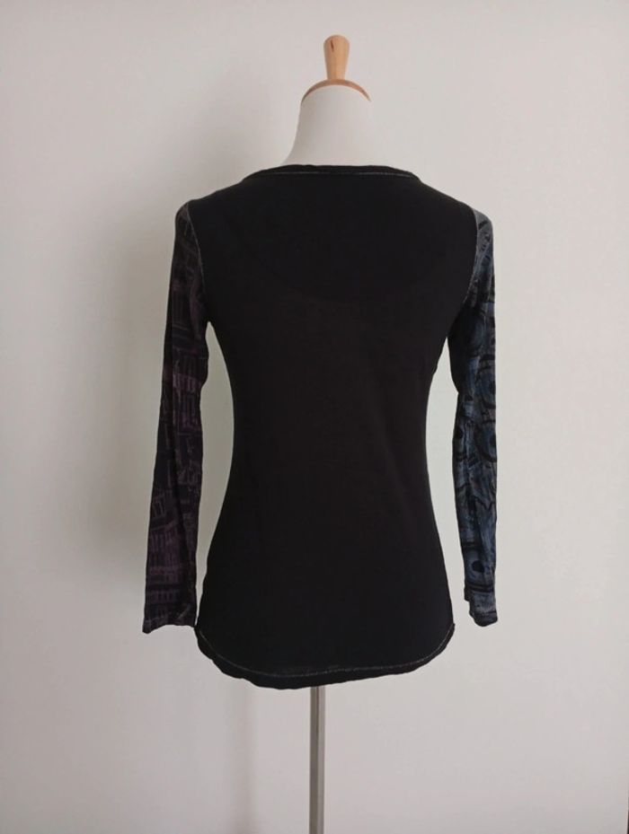 Tee-shirt manches longues Desigual taille M - photo numéro 2