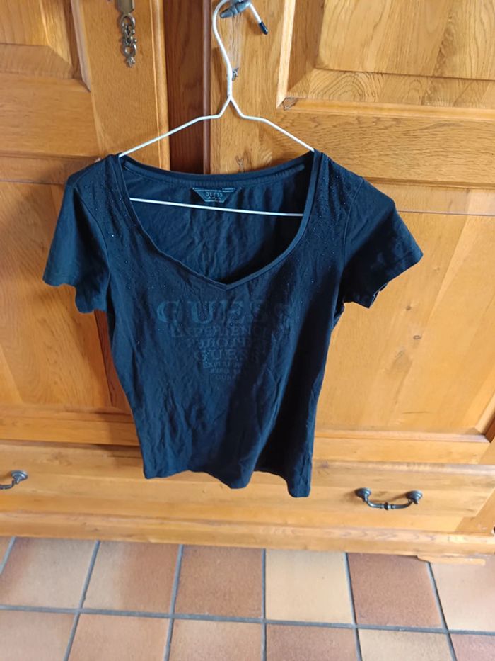T-shirt guess