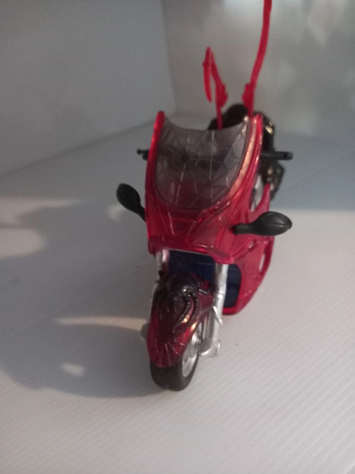 Spiderman moto toy biz 1988 - photo numéro 2