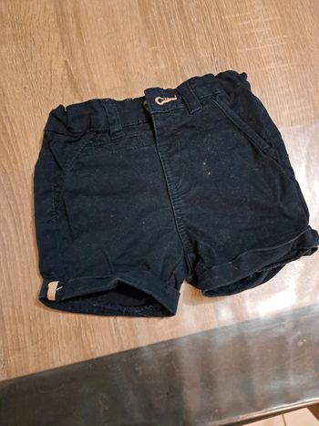 Short bleu marine Kiabi 9 mois