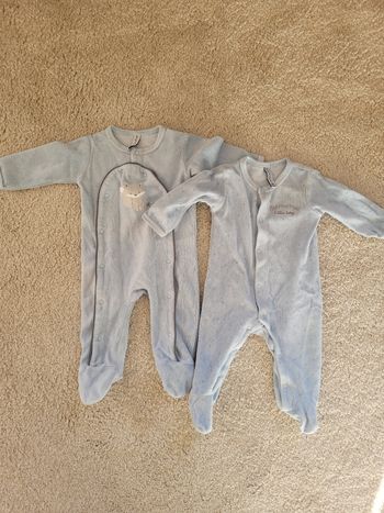 2 pyjamas Chocolatine