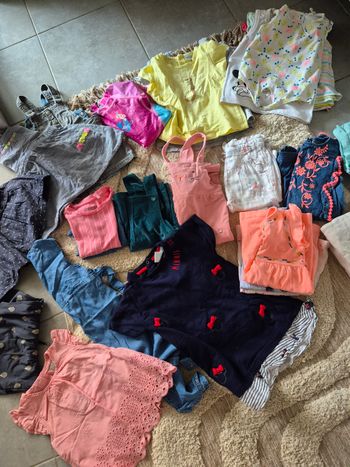 Lot vêtements bébé fille 12 mois