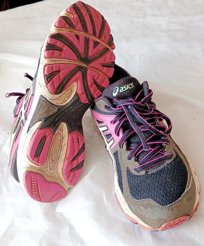 Baskets chaussures pour femme taille 35,5 Asics - photo numéro 5