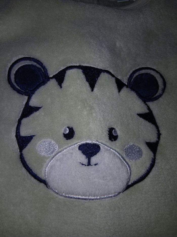 Haut pyjamas - photo numéro 2