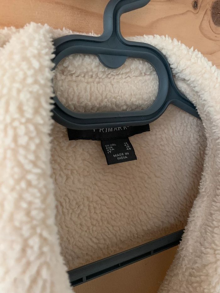 Surchemise - photo numéro 2