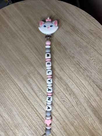 Attache tétine personnalisé