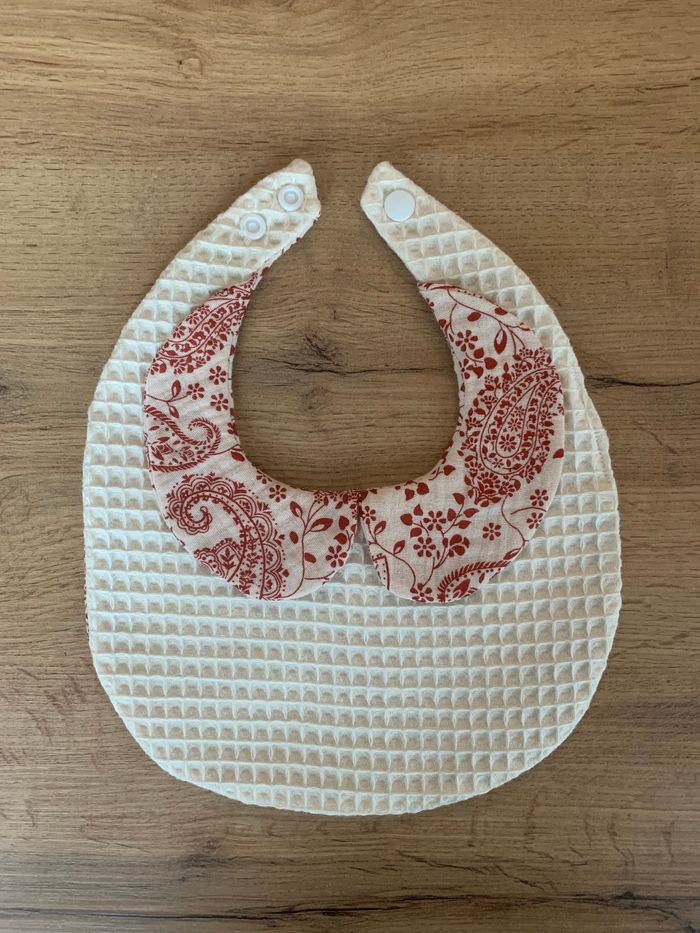 Bavoir bébé / enfant à col Claudine - photo numéro 2