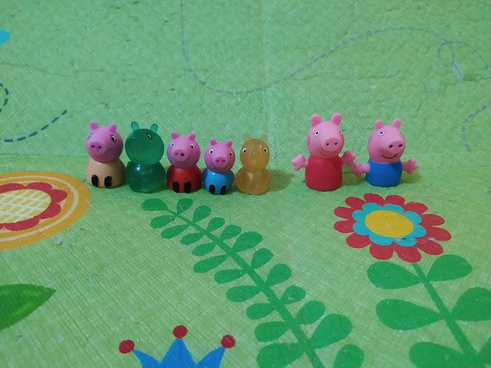 Puzzles Peppa Pig et figurines - photo numéro 6
