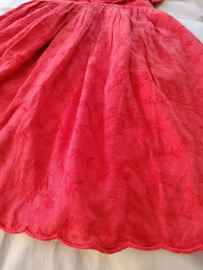 Robe en lin "Une excursion dans le Roussillon" 7 ans neuve étiquetée - photo numéro 3