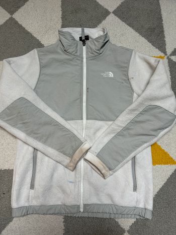 Polaire The North Face Taille 16 ans