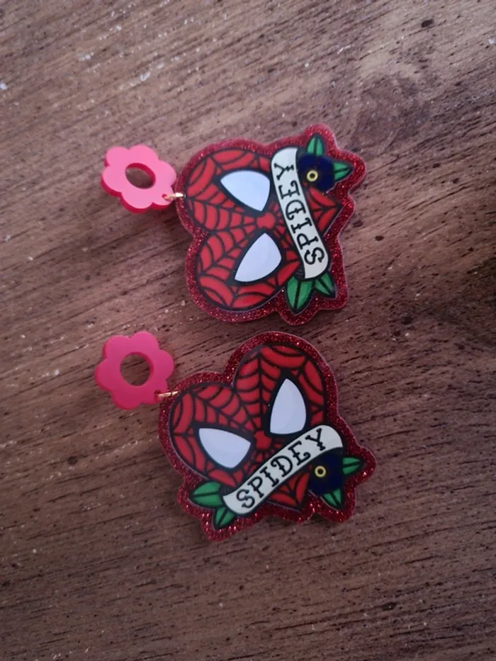 Boucles d'oreilles Spidey marvel
