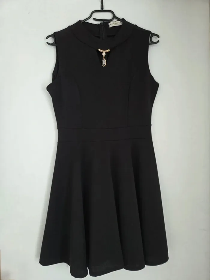 Petite robe noire de soirée femme taille 38M