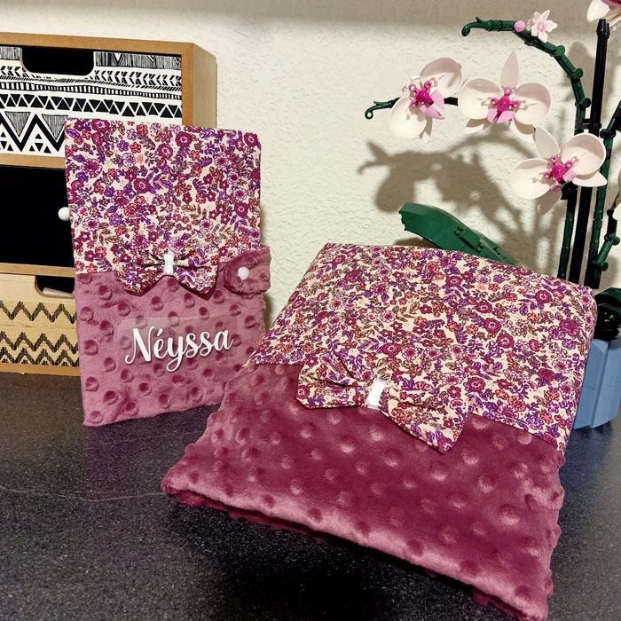 Couverture bébé et protège carnet - photo numéro 3