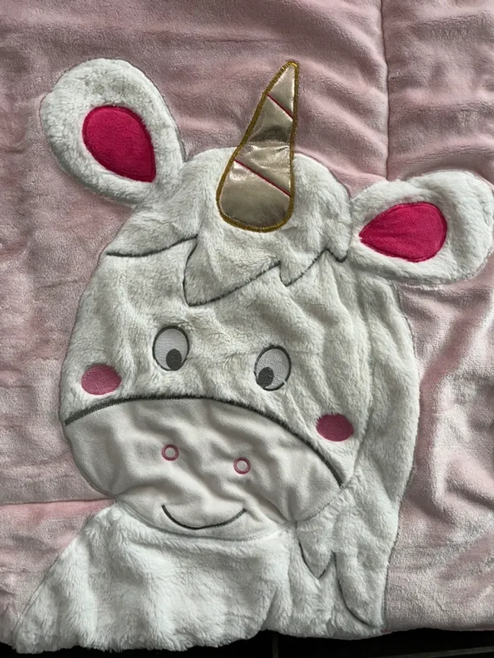 Tapis neuf Licorne - photo numéro 4