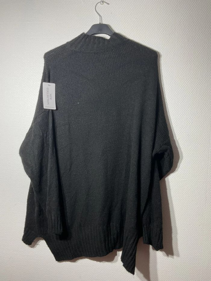 Pull femme taille unique (46-52)- Laura - neuf avec étiquette - photo numéro 3