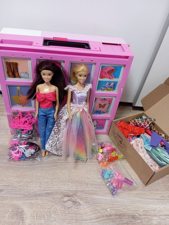 Lot barbie dressing - photo numéro 9