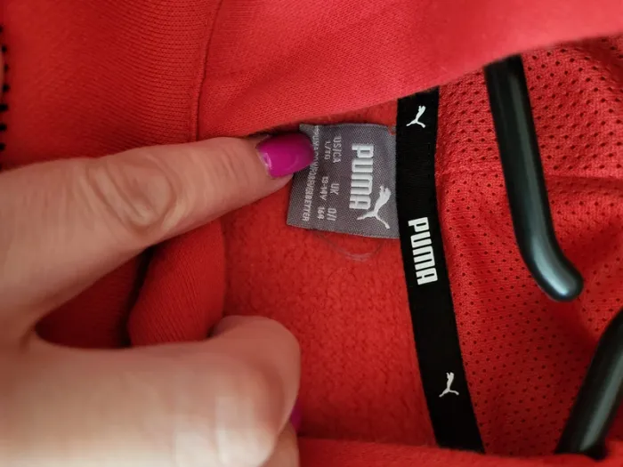 Sweat Puma à capuche rouge 13 ans - photo numéro 3
