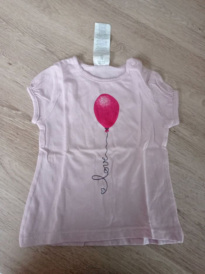 Lot de deux t-shirts manches courtes Kiabi 9 mois - photo numéro 3