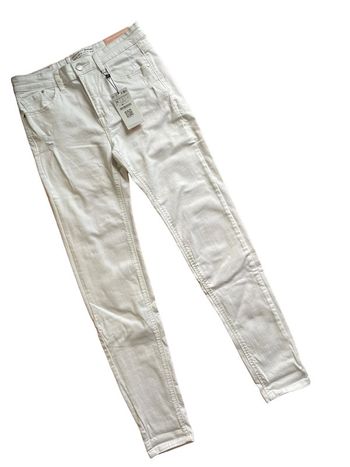 Slim blanc taille haute Stradivarius taille S neuf avec étiquette