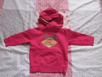 Sweat à capuche rouge 36 mois