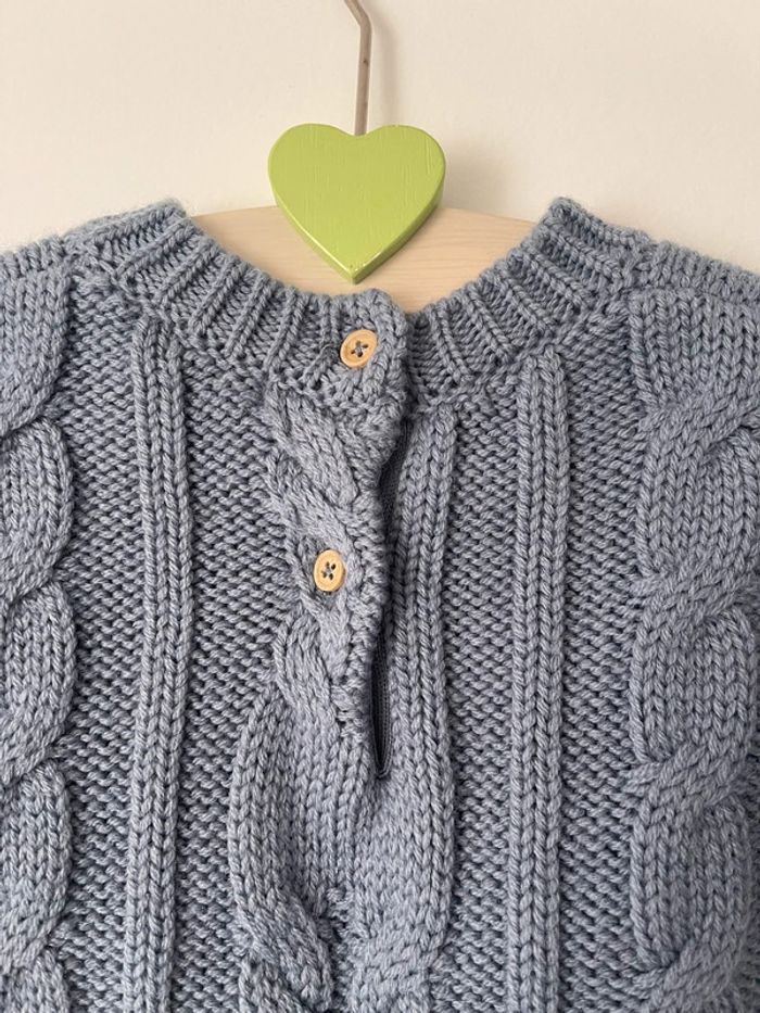 Pull bleu grisé neuf jamais porté boutchou taille 1 mois de chez Monoprix - photo numéro 6