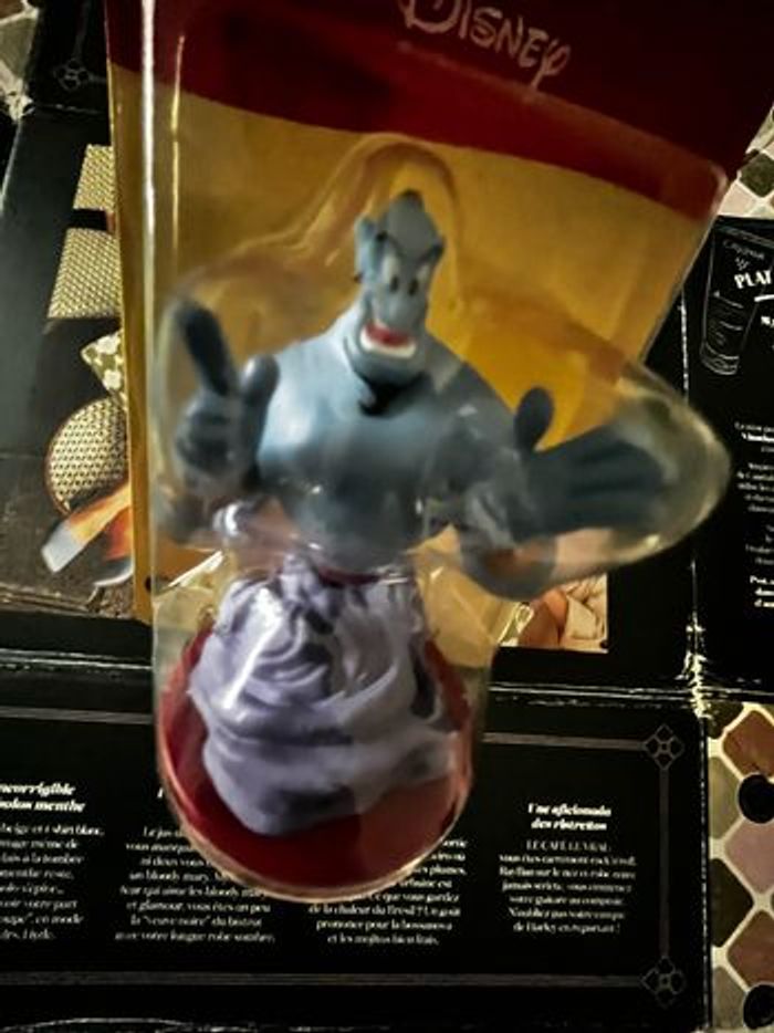 Livre Disney audio contes : Aladdin, inclus la figurine - photo numéro 3